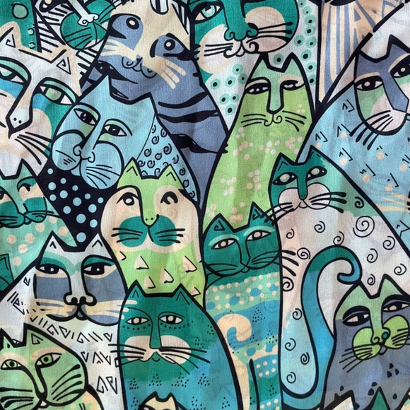 Silk scarf/wrap  in blue, turquoise, white, green and black animal “cat print - Picture 10 of 10